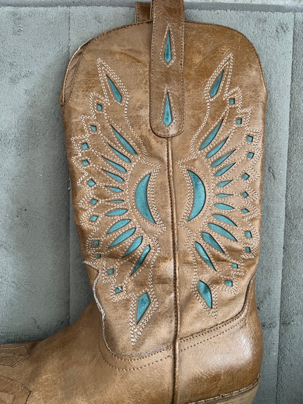 Coconuts by Matisse Tan Cowboy Boots with Turquoise Inlay Sz 8.5 EUC - Picture 5 of 6
